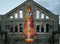 Orange S.A. украсил промышленные районы Бирмингема и Бристоля граффити