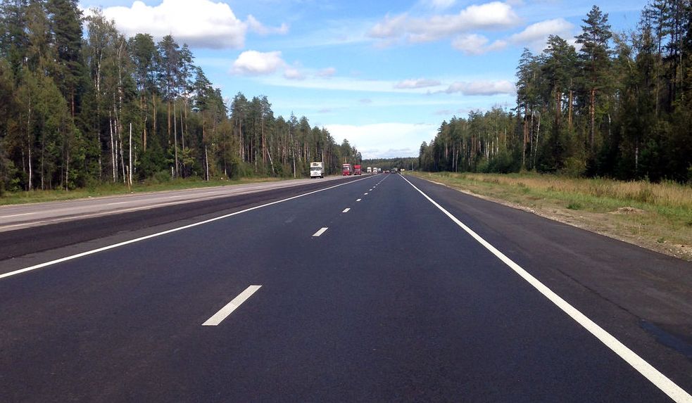 Рекламный аукцион на федеральной трассе М-7 пополнит дорожный фонд на 72 млн рублей