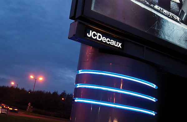 JCDecaux продолжит размещать рекламу в лондонском аэропорту Хитроу