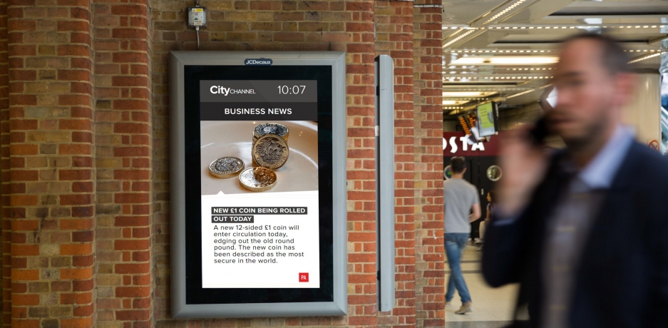 JCDecaux запустил на ж/д станциях в Лондоне деловой телеканал