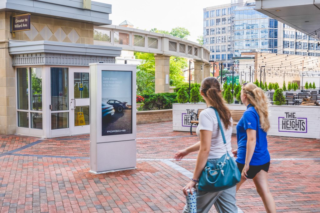 VIOOH усилила свои позиции на рынке prDOOH в США благодаря сотрудничеству с компанией Screenverse