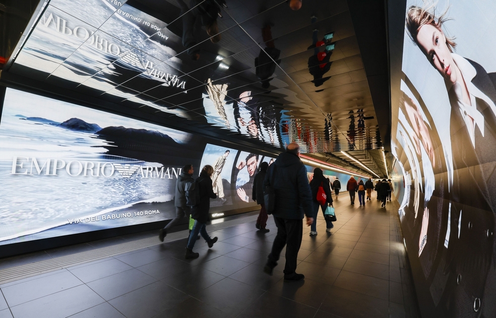 Выручка JCDecaux в третьем квартале 2025 года составила €926,1 млн