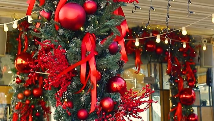 Власти Симферополя компенсируют предпринимателям затраты на новогоднее оформление коммерческих помещений