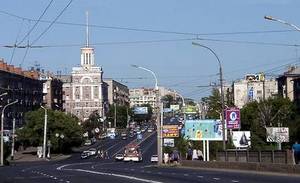 Власти Омска решили увеличить поступления в городской бюджет от наружной рекламы