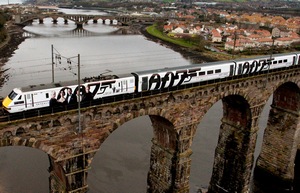 Британцы стали чаще совершать онлайн-покупки в дороге