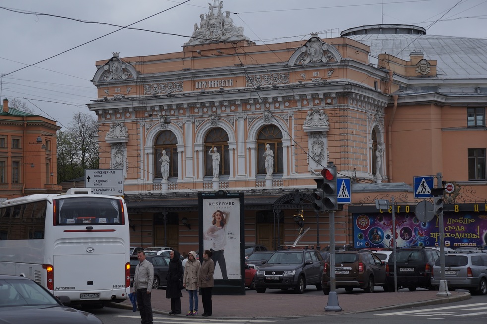 Суд обязал «Премиум аутдор медиа» демонтировать спорные конструкции