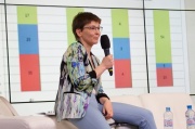 41.	Ольга Стерник – BrandSpoter
