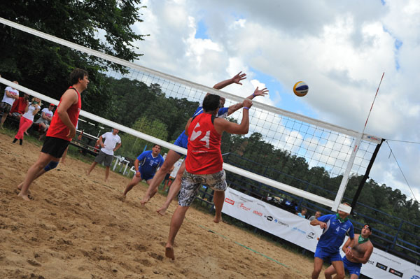 Осталась неделя до завершения регистрации участников IX Ежегодного турнира по пляжному волейболу 