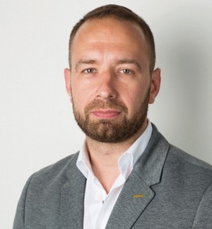 Robin Clarke.jpg